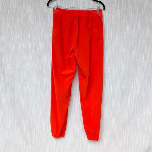 Lululemon W5FAQS Adapted State High-Rise Jogger *Airflow in Solar Orange, size 6 - Picture 2 of 8